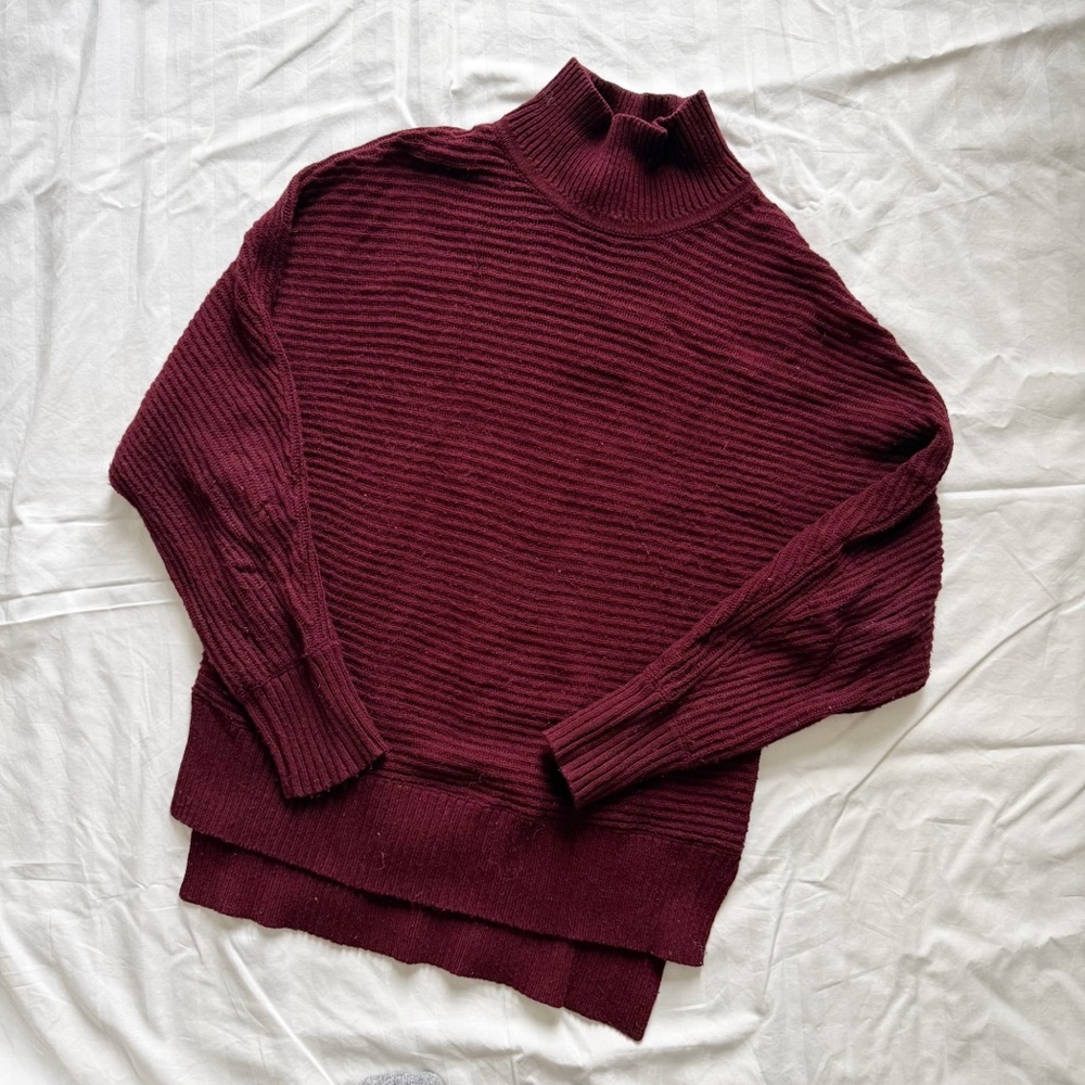 LOFT Burgundy Ribbed Turtleneck Sweater